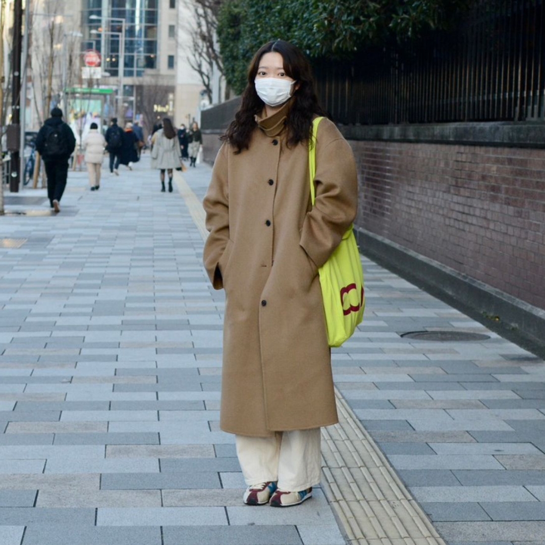 国政1年リサの、現地韓国人風シンプルファッションにコーデのコツを学ぼう✨