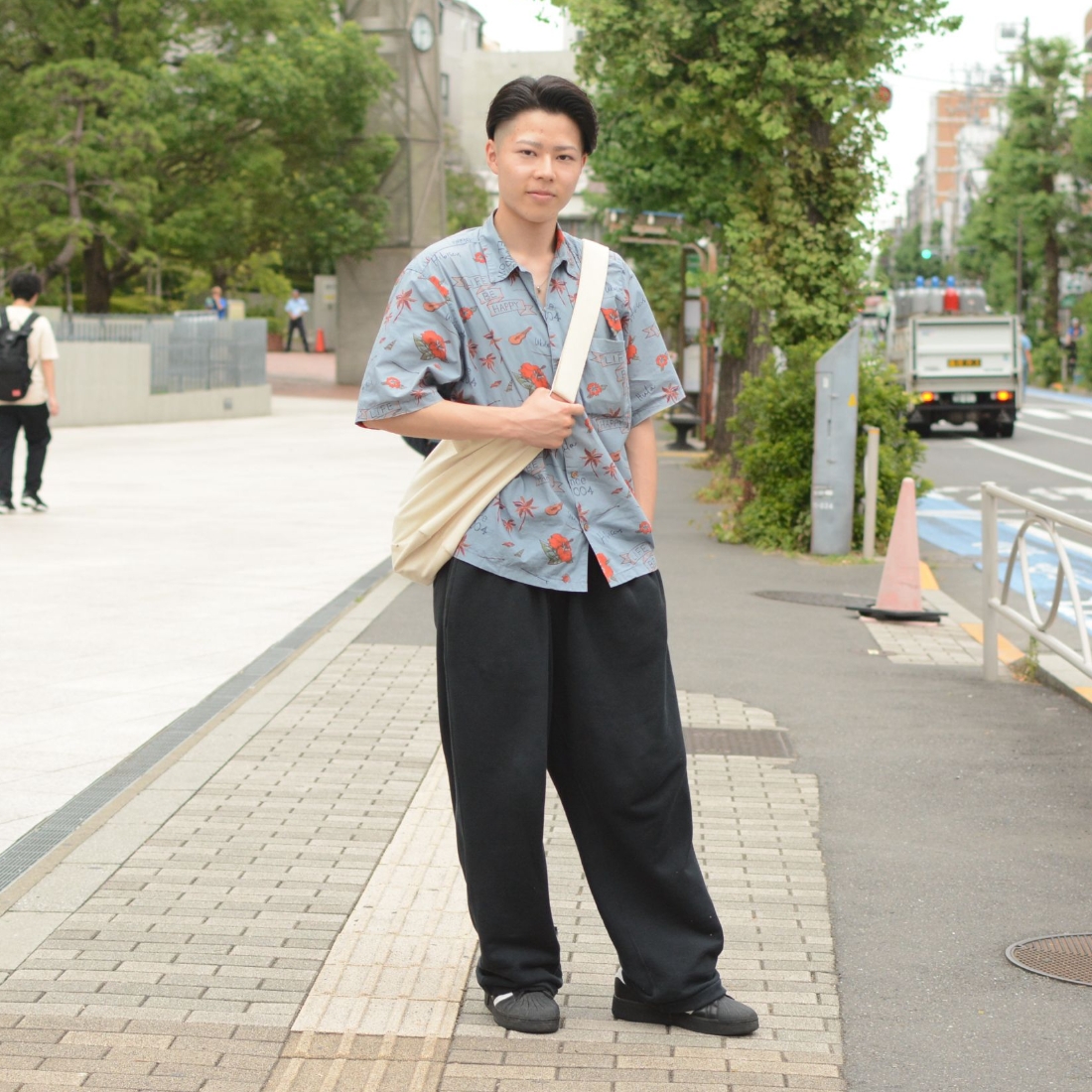 あふれる爽やかさ！経済学部てぃーしくんのアイテム詳細チェックしてね🥋