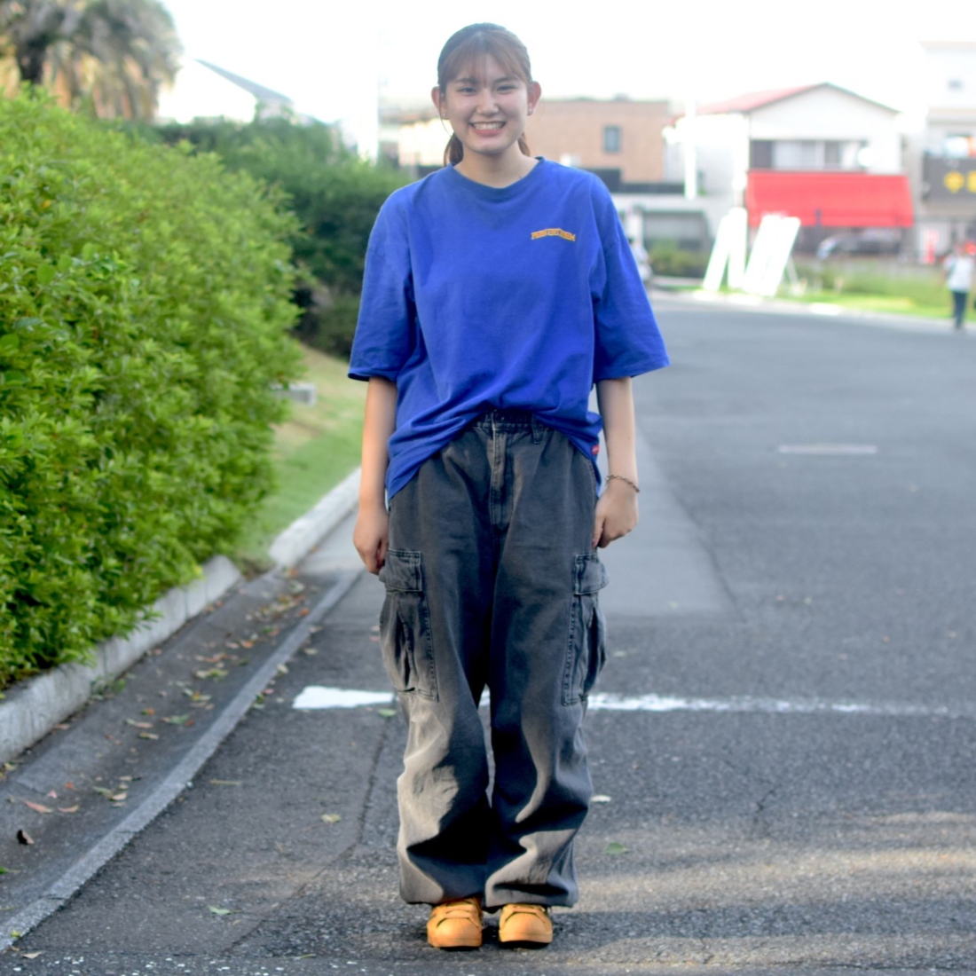 文化社会学部まいかのストリート系オーバーサイズのスタイルがキまってる〜👟