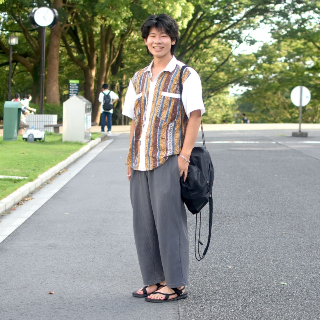 ナップザックで通学してる教育学部・おっパラグアイ の今日のコーデを紹介🌟