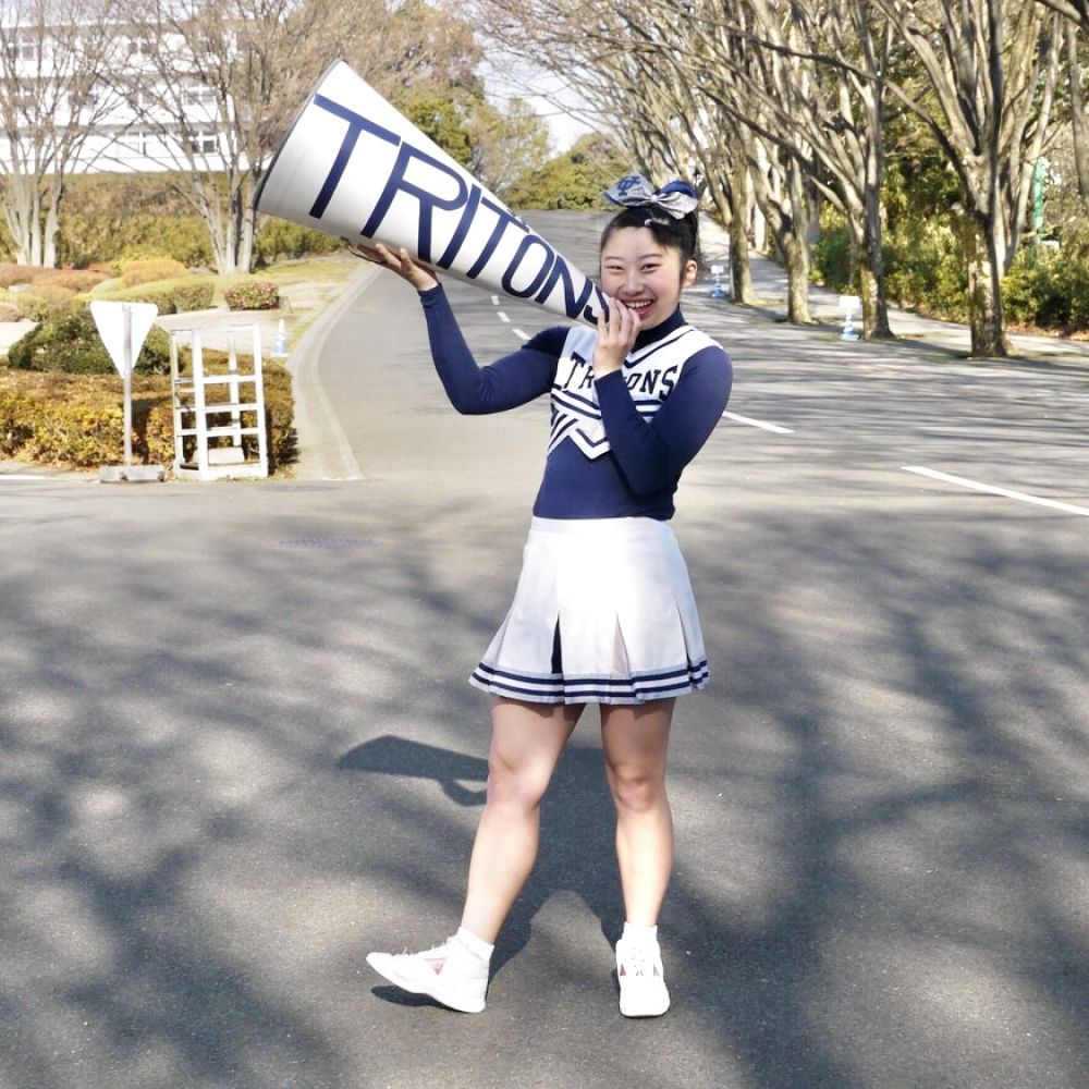 チアリーディング　コスプレ　ユニフォーム日本の学校のものでしょうか