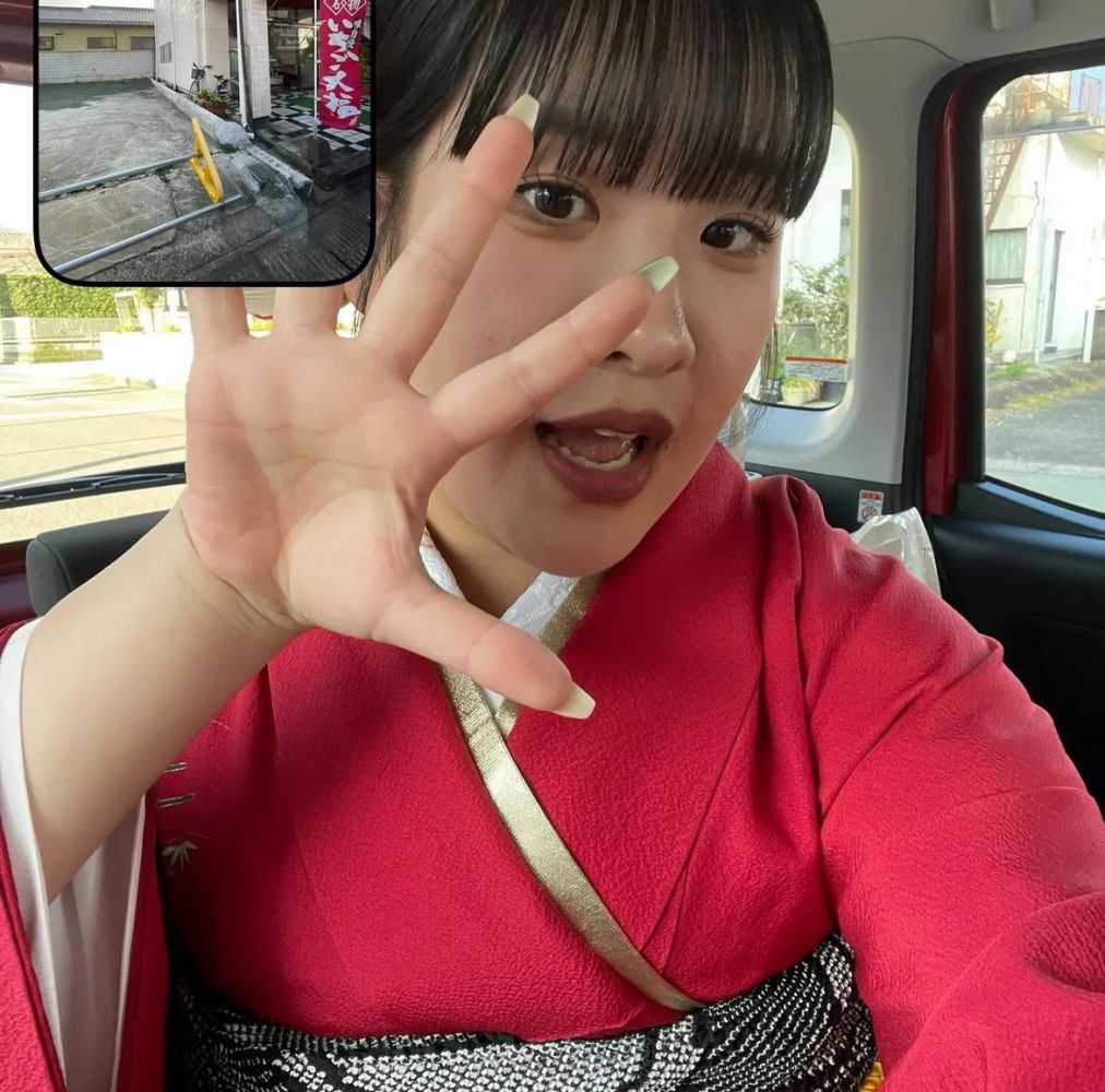 大学生活エンジョイされてるみきさんのインスタチラ見せとは❣️