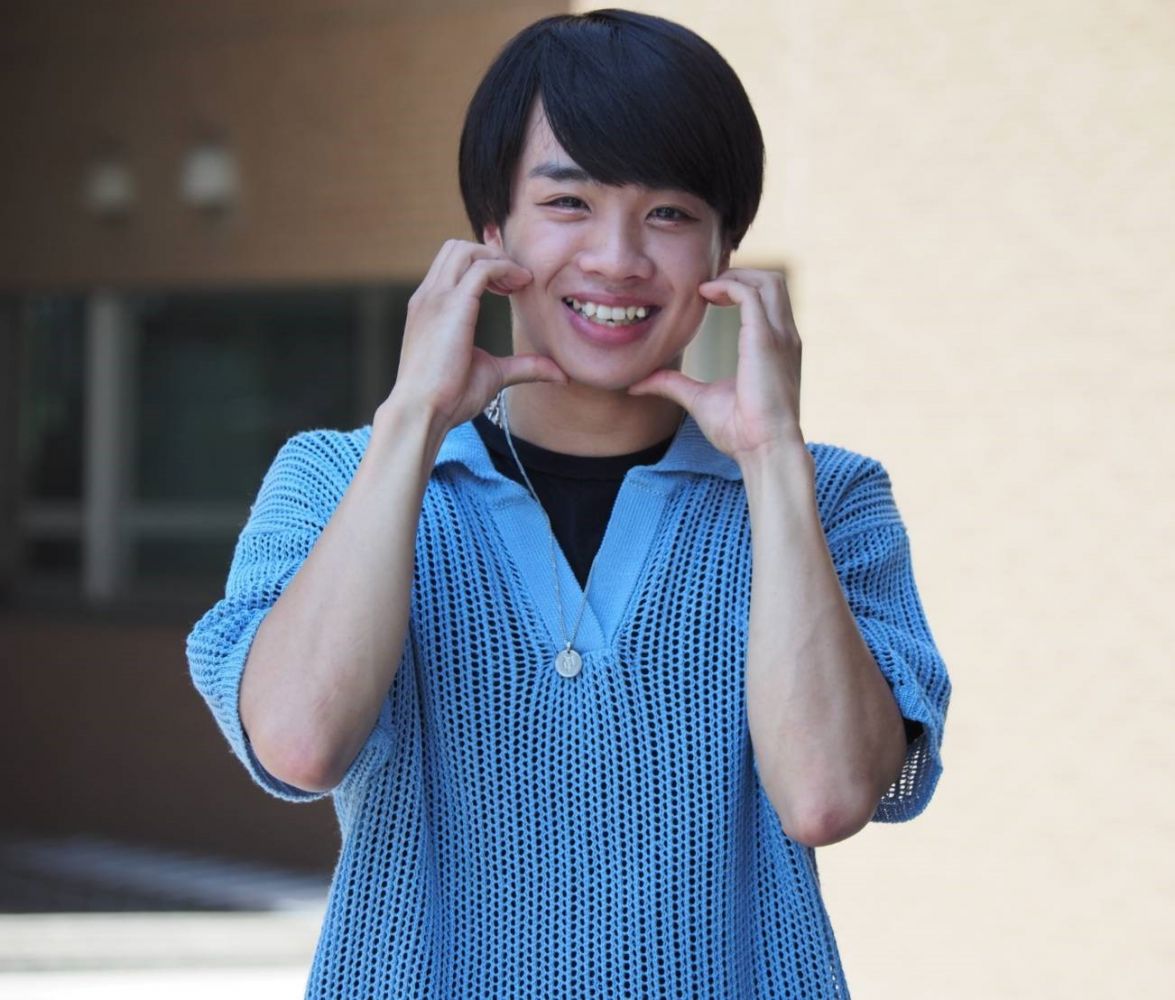 MERCYの笑顔が可愛いイケメン！　りくの美男美女スナップ！